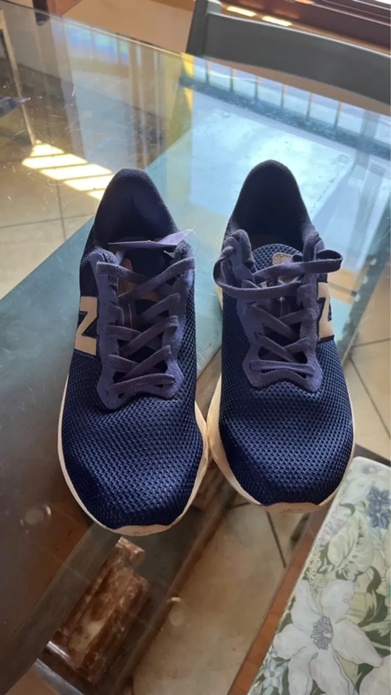 Used New Balance Fresh Foam bike — image 3 of 9