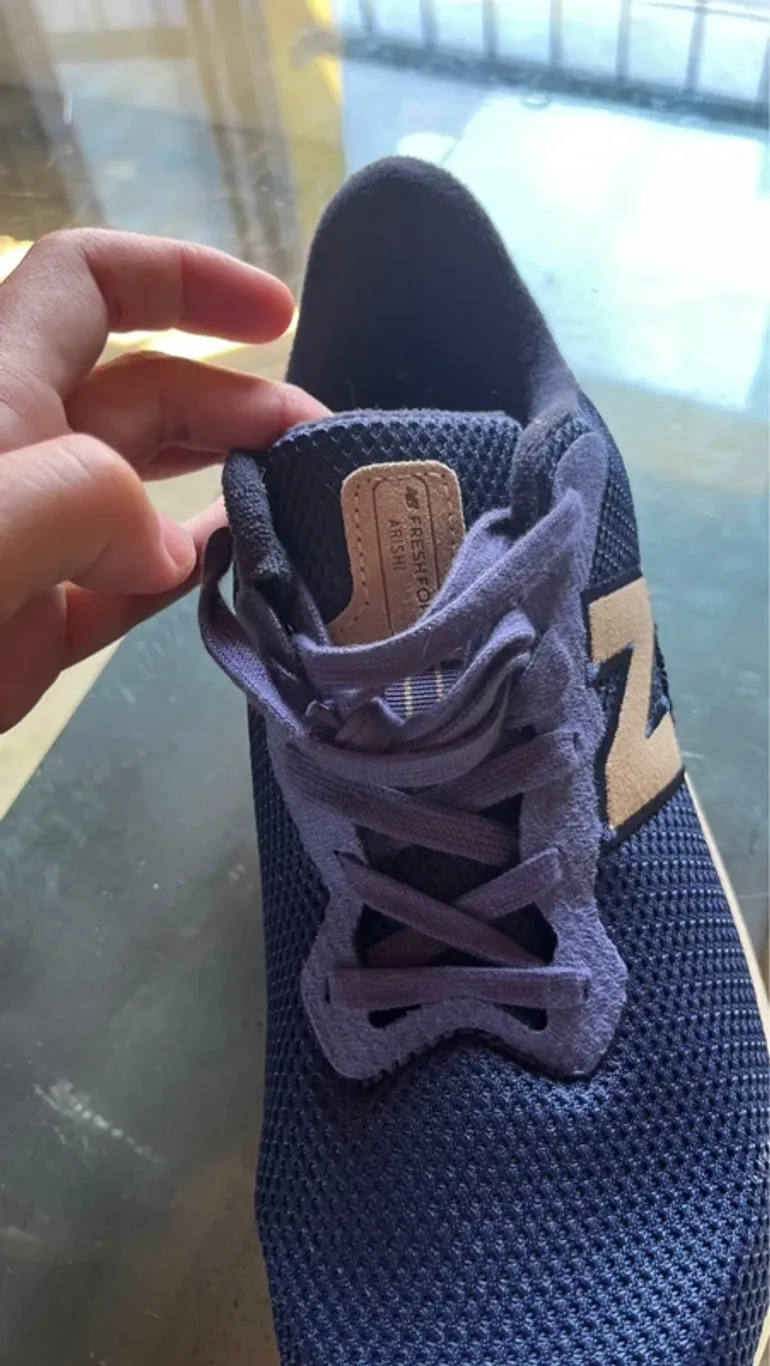 Used New Balance Fresh Foam bike — image 6 of 9