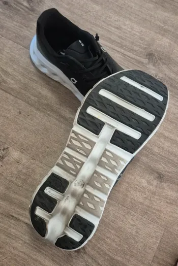 Used Lightweight Cloudtilt bike — image 3 of 3