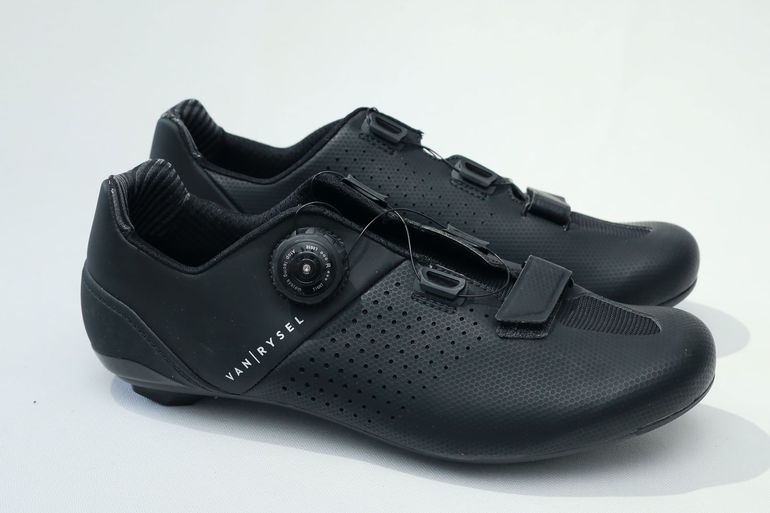 Used Van Rysel RoadR 520 shoes bike — image 1 of 5