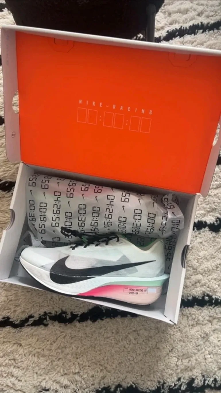 Gebrauchtes Nike Vaporfly 4 bike — Bild 1 von 4