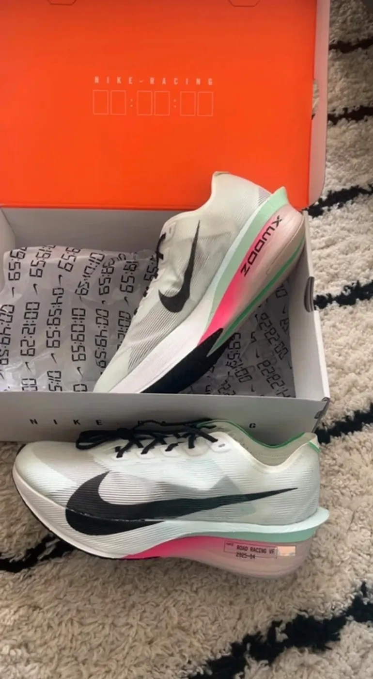 Gebrauchtes Nike Vaporfly 4 bike — Bild 2 von 4