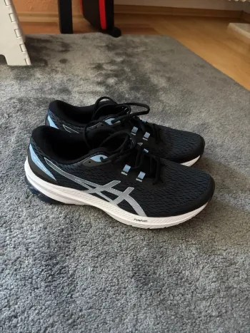Brugt Asics Running Shoes bike