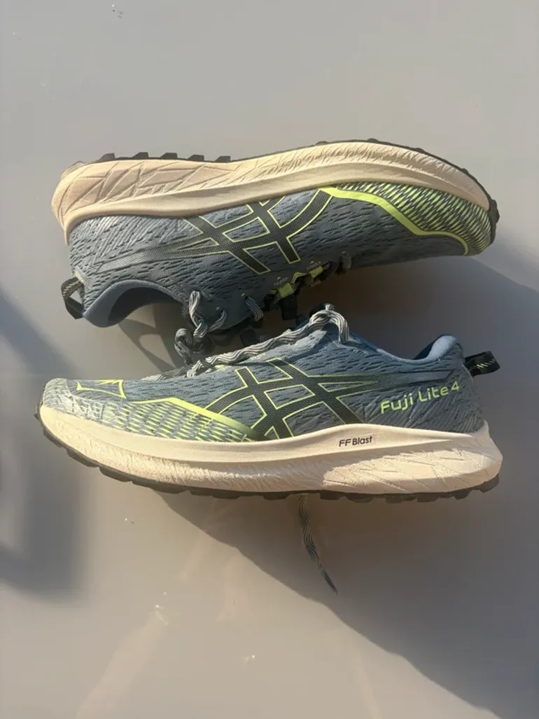 Brugt Asics Fuji Lite 4 bike — billede 1 af 9