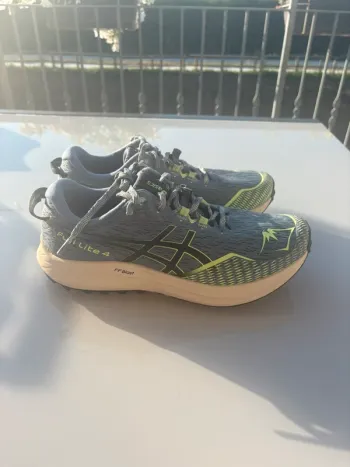 Brugt Asics Fuji Lite 4 bike — billede 3 af 9