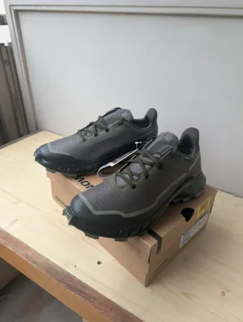 Brugt Salomon Alphacross 5 GTX bike