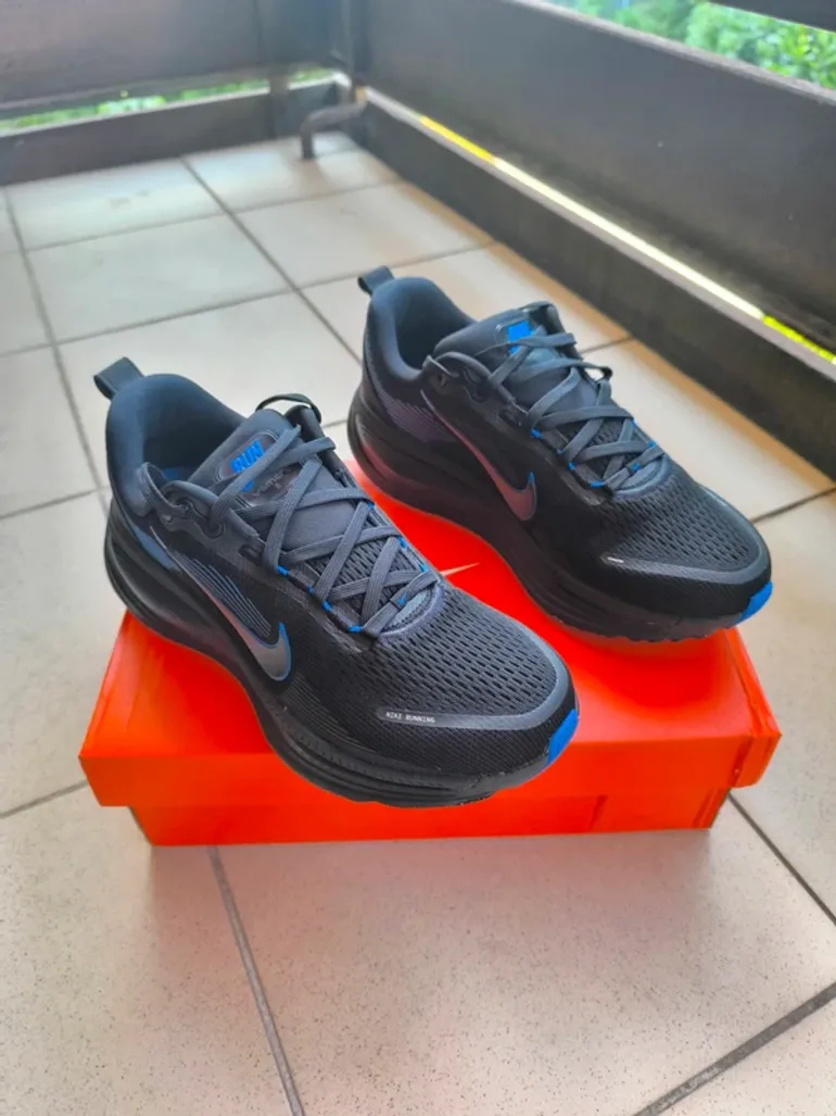 Gebrauchtes Nike Vomero 18 bike — Bild 2 von 15