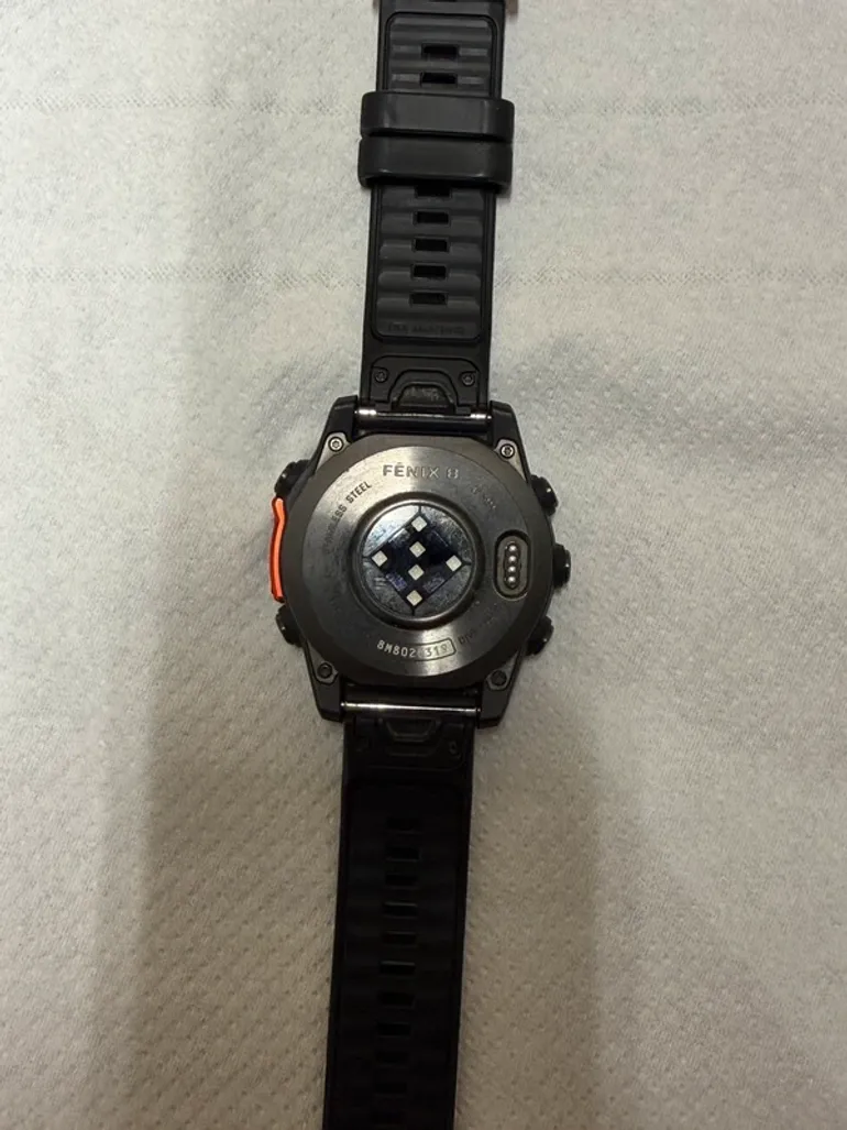 Used Garmin Fenix 8 bike — image 2 of 5