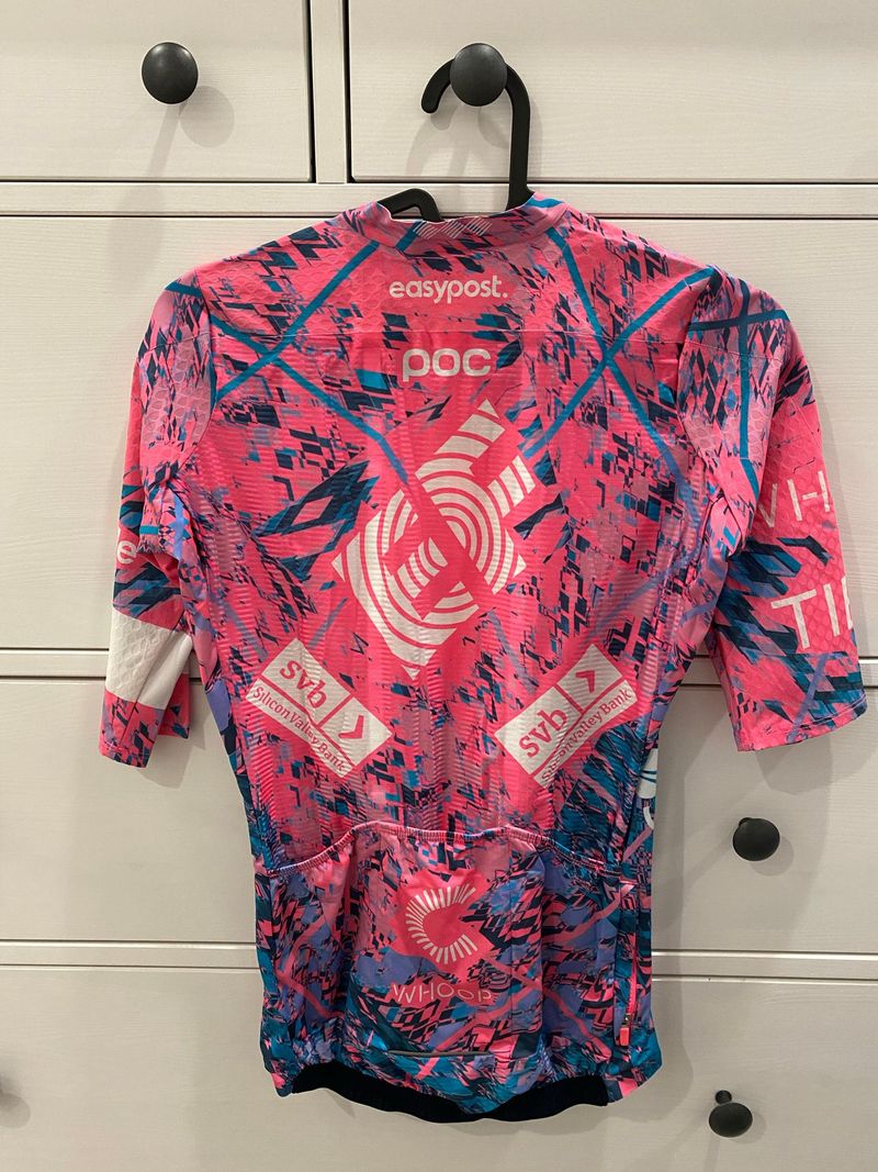 Używany Rapha Pro Team Aero Jersey bike — zdjęcie 2 z 2