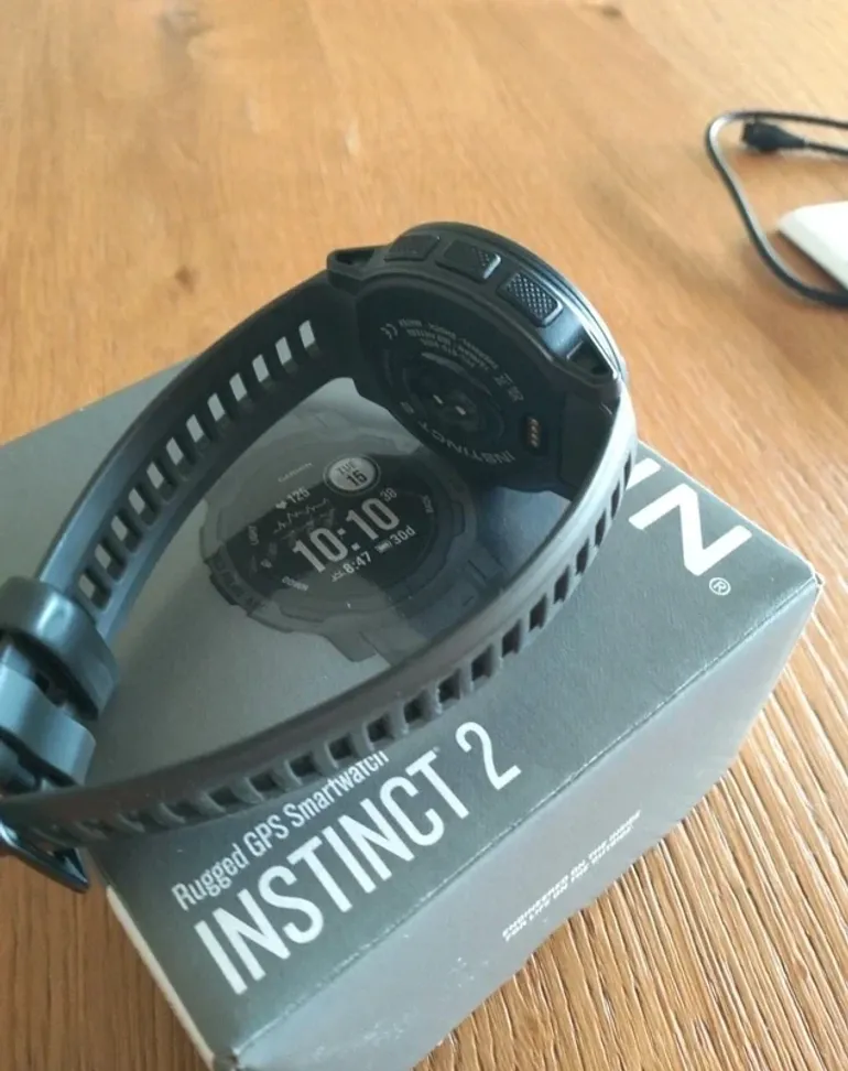 Used Garmin Instinct 2 bike — image 8 of 9