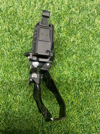 Used Sram Force AXS Front Derailleur bike — image 6 of 6