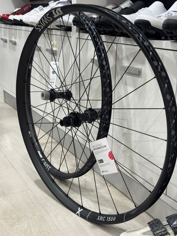 Dt Swiss XRC 1500 Spline 29 x 30 mm CL BOOST Wheelset 2026 bike d'occasion