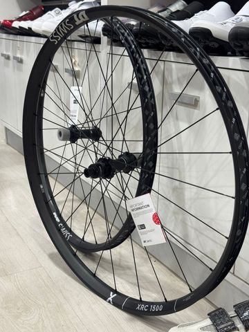 Käytetty Dt Swiss XRC 1500 Spline 29 x 30 mm CL BOOST Wheelset 2026 Wheels