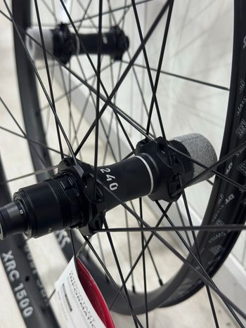 Used Dt Swiss XRC 1500 Spline 29 x 30 mm CL BOOST Wheelset 2026 bike — image 2 of 5