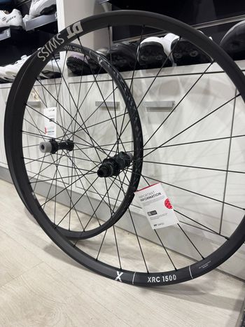 Used Dt Swiss XRC 1500 Spline 29 x 30 mm CL BOOST Wheelset 2026 bike — image 3 of 5