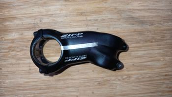 Käytetty Zipp Service Course 25 degree Stem bike