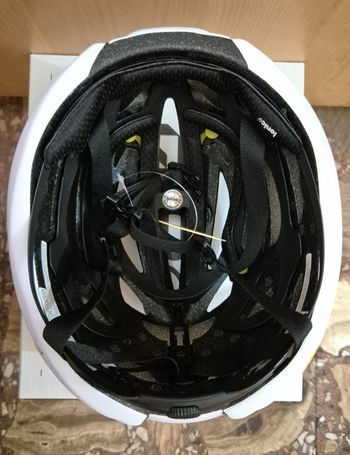 Used Giro Syntax MIPS AF S Size Helmet bike — image 7 of 8