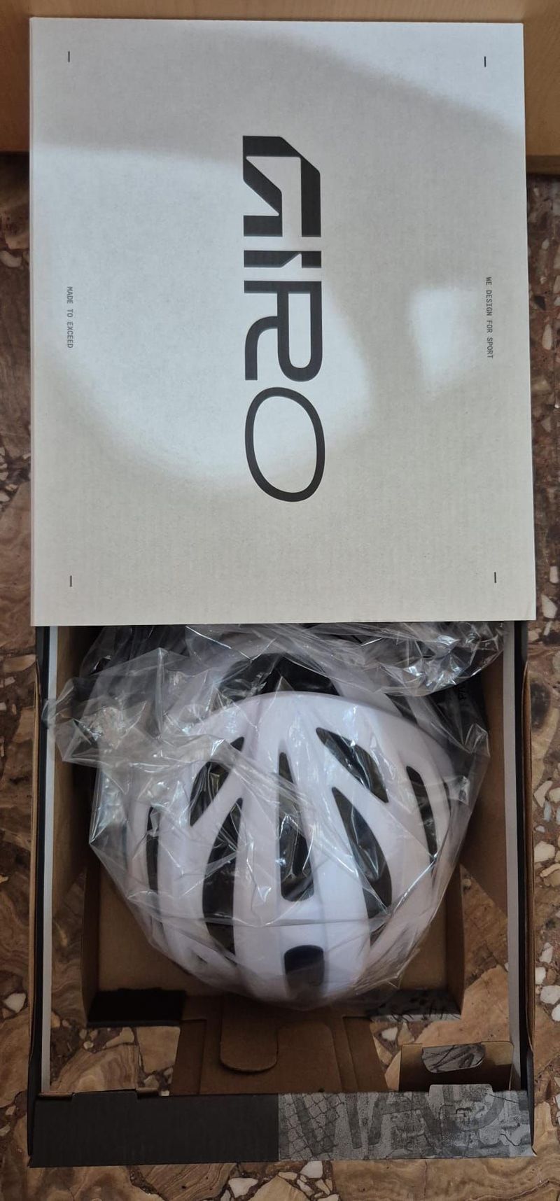 Used Giro Syntax MIPS AF S Size Helmet bike — image 2 of 8