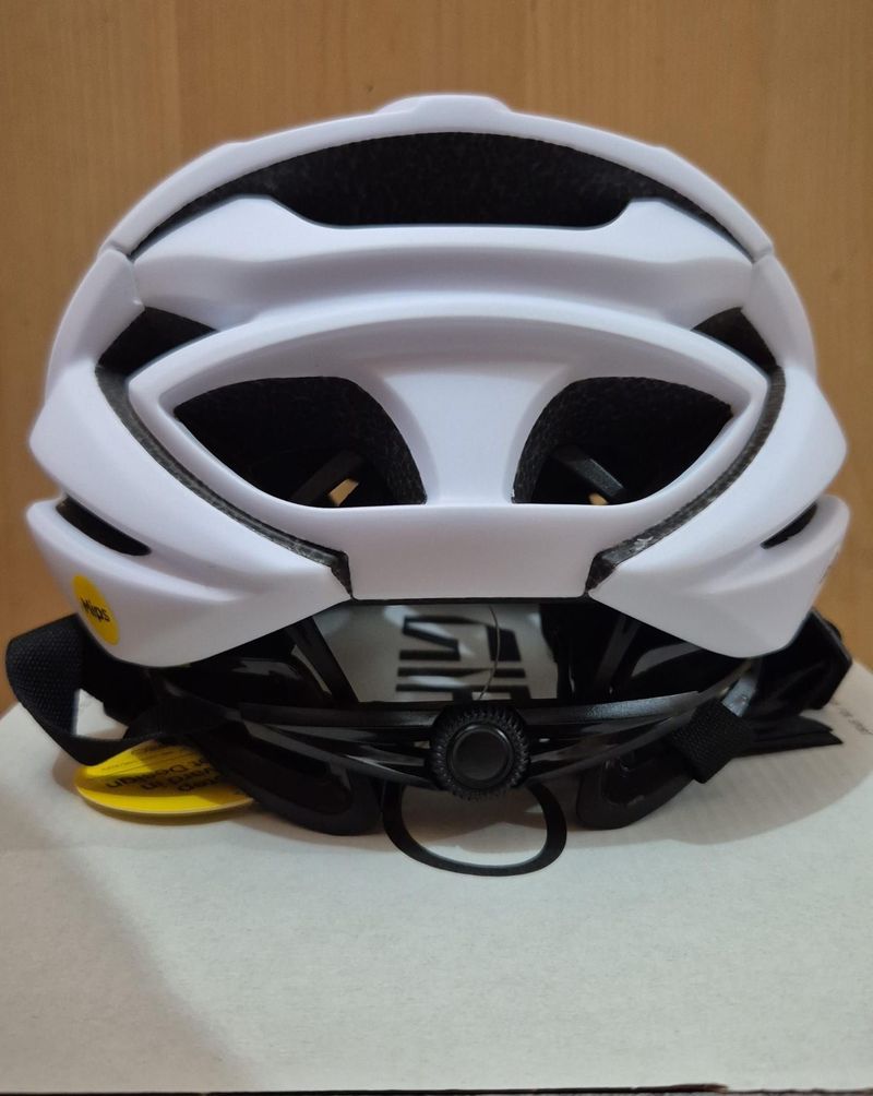 Used Giro Syntax MIPS AF S Size Helmet bike — image 4 of 8