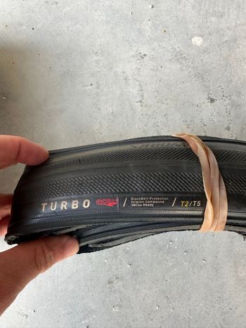 Specialized Turbo T2/T5 Tires 2025 bike d'occasion — image 2 sur 2