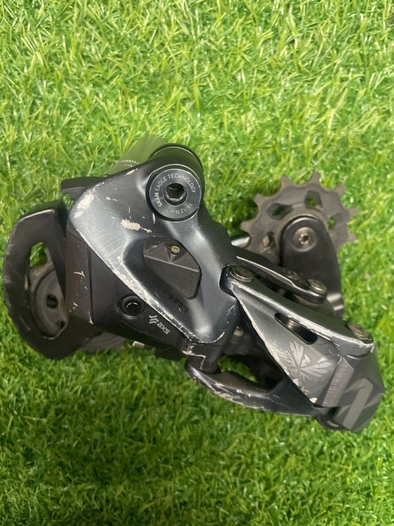 Used Sram XX1 AXS 12v Rear Derailleur 2024 bike — image 4 of 8