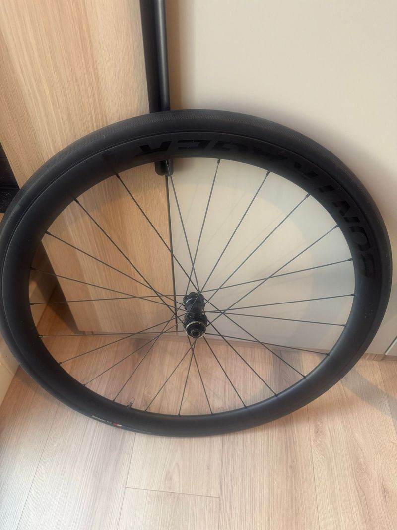Used Bontrager Aeolus Pro 37 TLR Disc Road Wheel 2023 Wheels