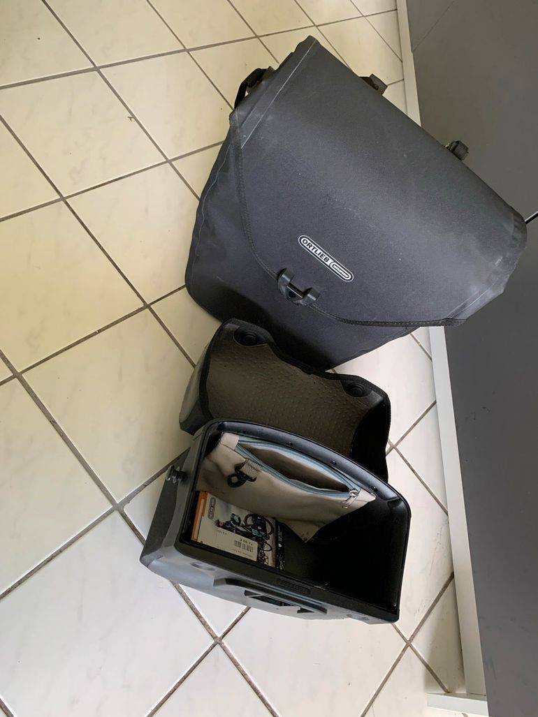 Used Ortlieb Velo-Shopper + Ultimate Six Classic bike — image 4 of 5