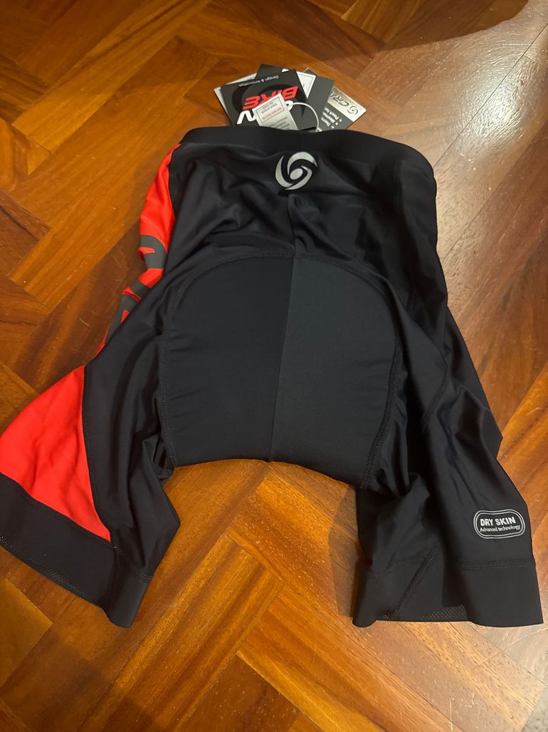crn bike Dry Skin bike d'occasion — image 3 sur 3