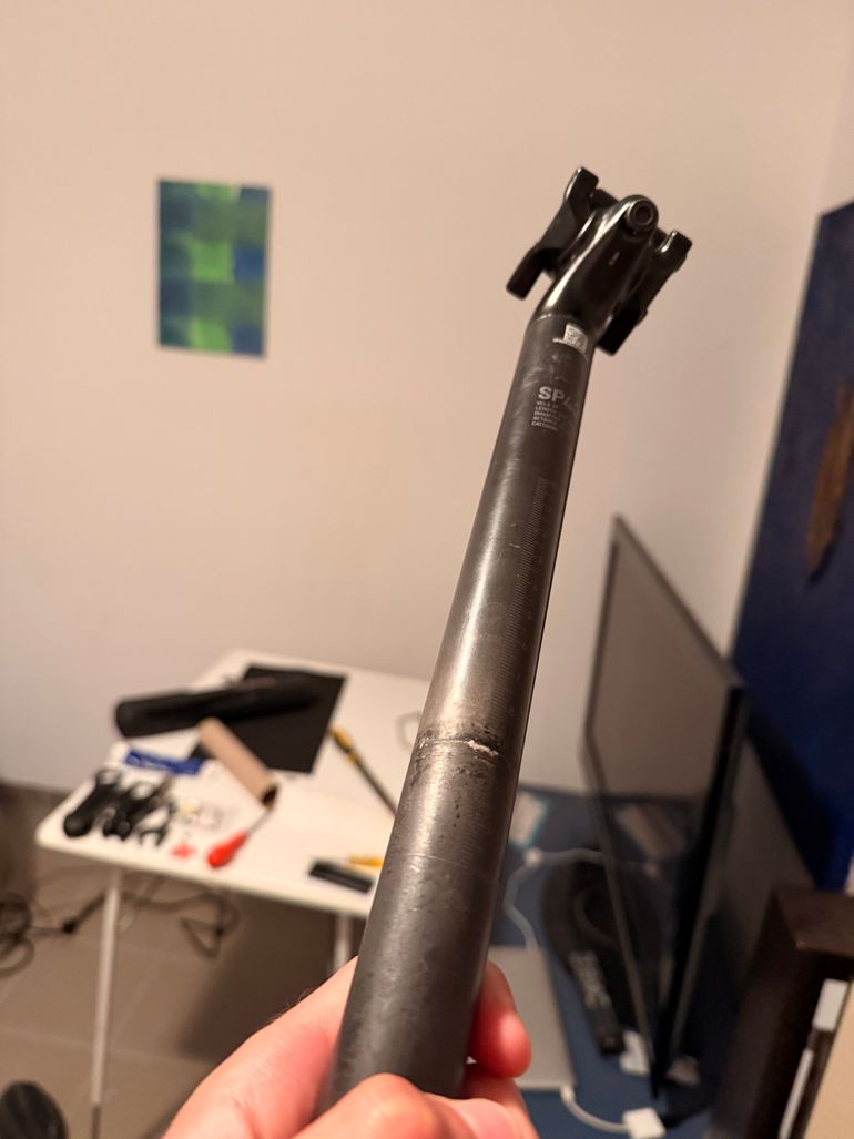 Used Canyon SP43 Carbon Seatpost 27.2mm x 350mm x 20mm Setback bike — image 5 of 5