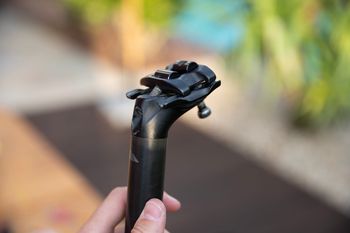 Used Canyon SP43 Carbon Seatpost 27.2mm x 350mm x 20mm Setback bike — image 3 of 5