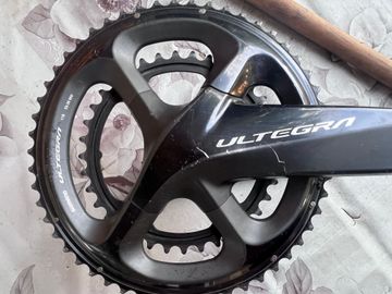 Używany Shimano Ultegra FC-R8000 11s (53/39T, 175mm) Drivetrain & Pedals