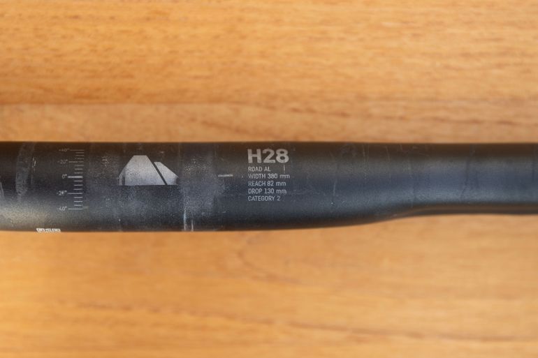 Käytetty Canyon H28 Road AL Lenker 38cm bike — kuva 2 / 4