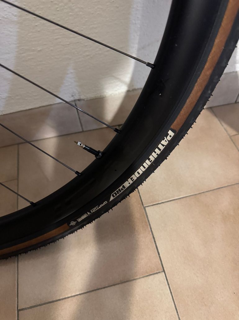 Käytetty Specialized Terra C Carbon Wheelset 2024 bike — kuva 7 / 11
