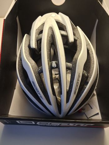 Použité Scott Fuga Plus Helmet bike