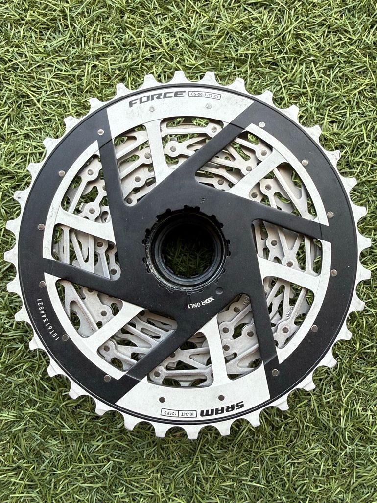 Used Sram Force E1 10/36 12V 2026 bike — image 2 of 6