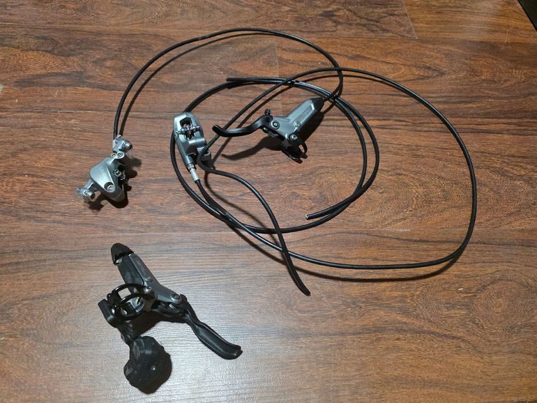 Used Sram Level Bronze Pod y frenos 2024 bike — image 1 of 3