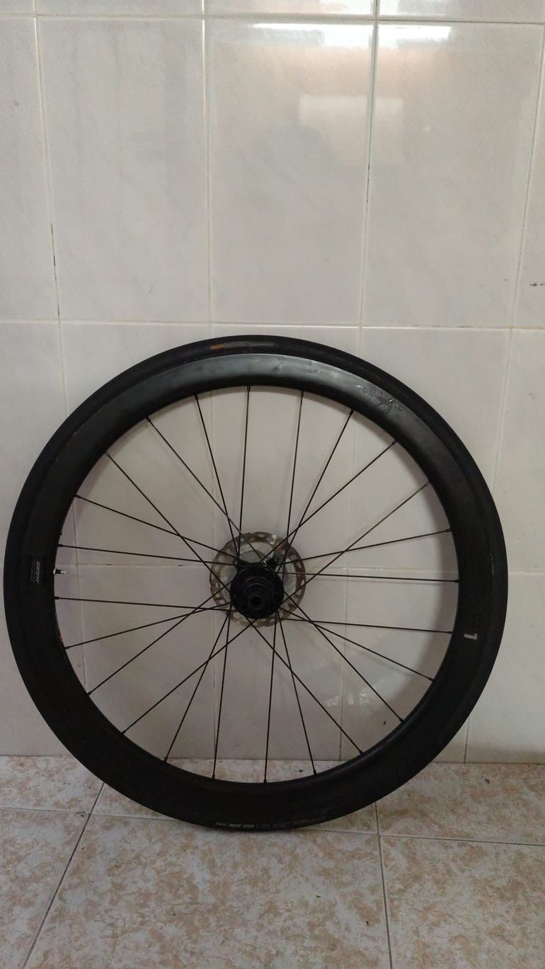 Used Giant SLR1 Wheelset 2021 bike — image 5 of 6