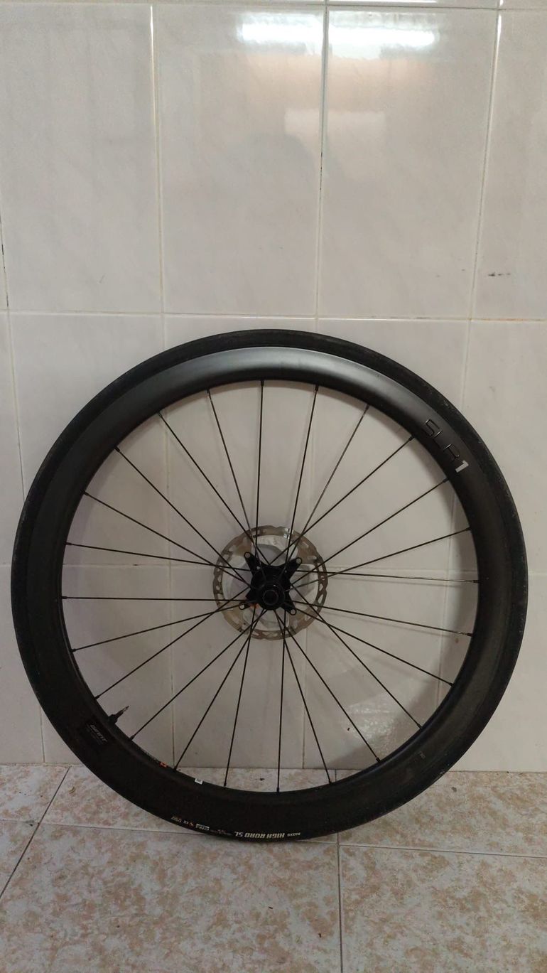 Used Giant SLR1 Wheelset 2021 bike — image 4 of 6