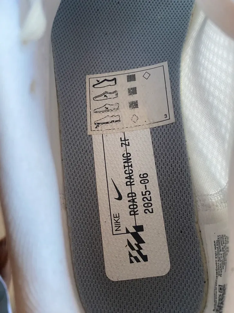 Used Premium Zoom Fly 6 bike — image 5 of 5
