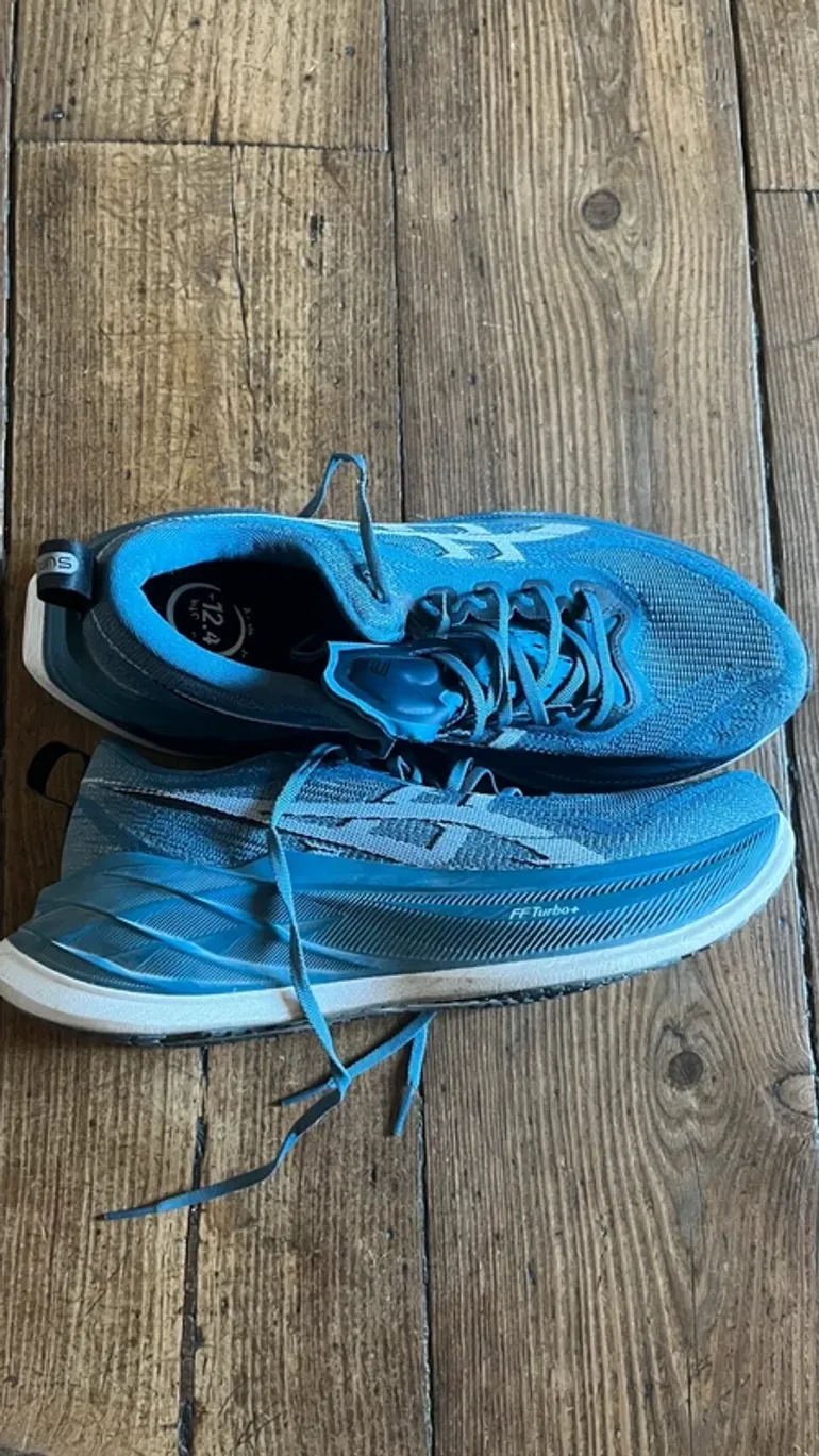 Brugt Asics superblast 2 bike — billede 2 af 5