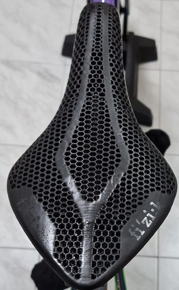 Käytetty Fizik Sella 2026 bike — kuva 3 / 4