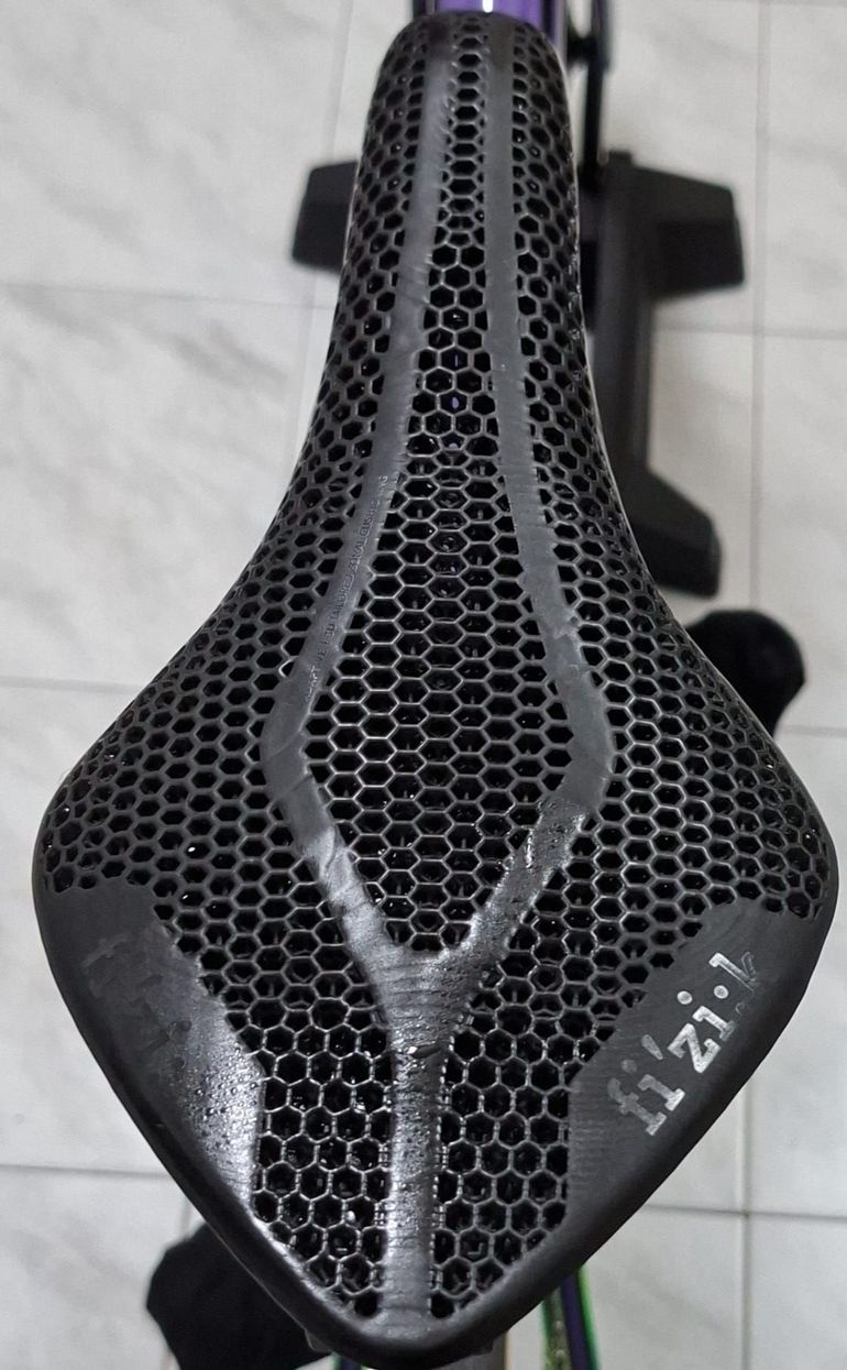 Käytetty Fizik Sella 2026 bike — kuva 3 / 4