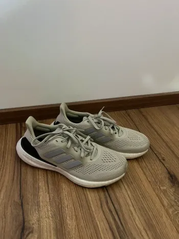Käytetty Adidas Pureboost bike — kuva 2 / 5