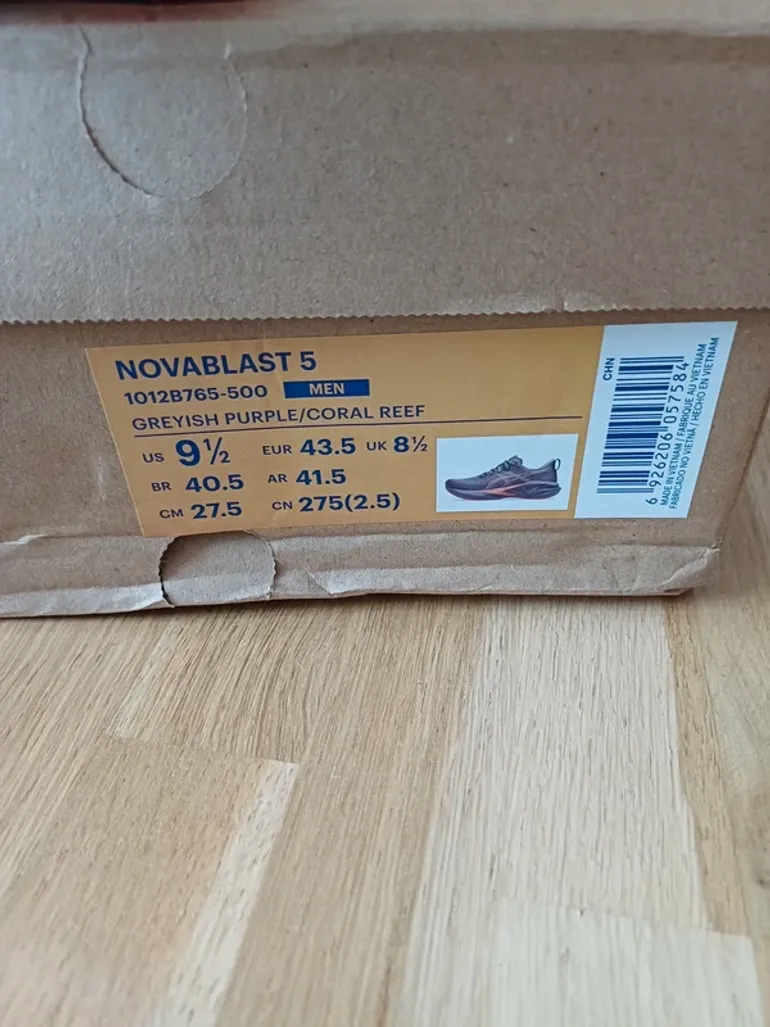 Used Asics Novablast 5 bike — image 7 of 8