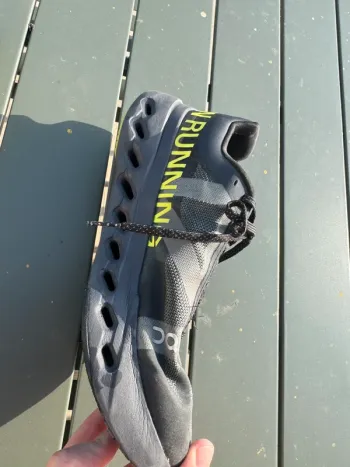 Tweedehands On Running Cloudsurfer Next Lumos bike — afbeelding 9 van 11