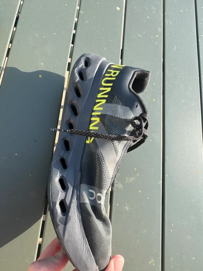 Tweedehands On Running Cloudsurfer Next Lumos bike — afbeelding 9 van 11