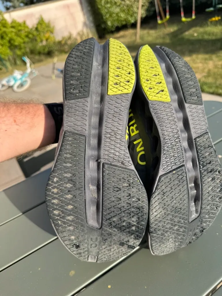 Tweedehands On Running Cloudsurfer Next Lumos bike — afbeelding 6 van 11