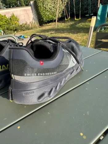 Tweedehands On Running Cloudsurfer Next Lumos bike — afbeelding 4 van 11