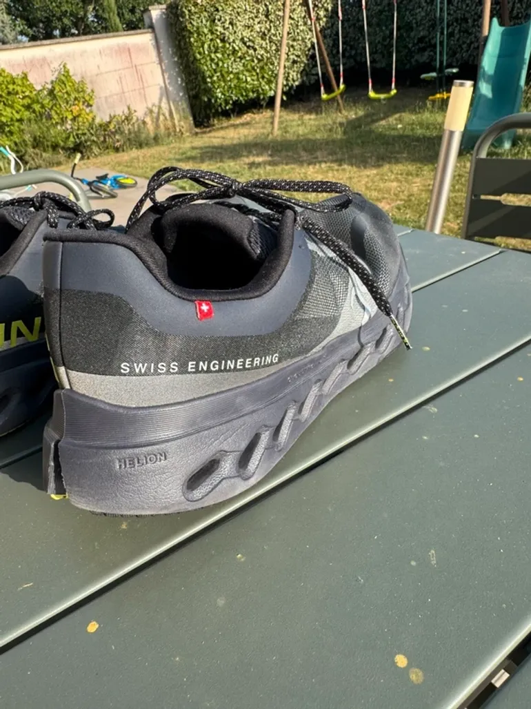 Tweedehands On Running Cloudsurfer Next Lumos bike — afbeelding 4 van 11