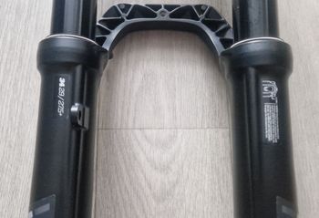 Used Fox Awl Series 34 FLOAT 29 130mm RAIL 2024 bike — image 5 of 5